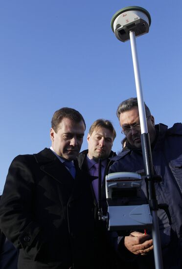 Dmitry Medvedev visits Skolkovo Innovation Center
