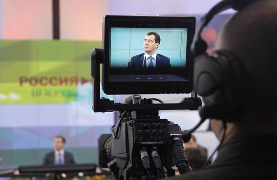 Dmitry Medvedev visits Skolkovo Innovation Center