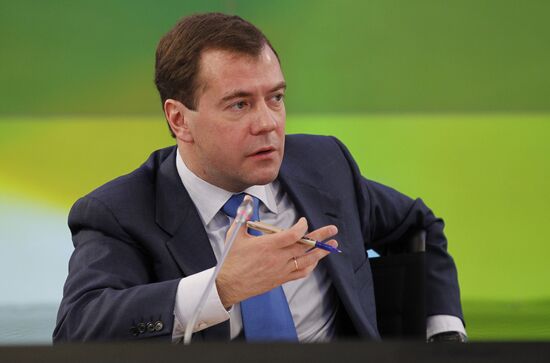 Dmitry Medvedev visits Skolkovo Innovation Center