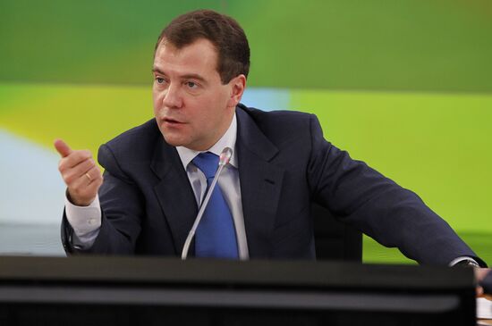 Dmitry Medvedev visits Skolkovo Innovation Center
