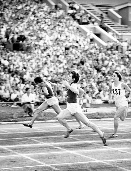 Athlete Maria Itkina on home stretch