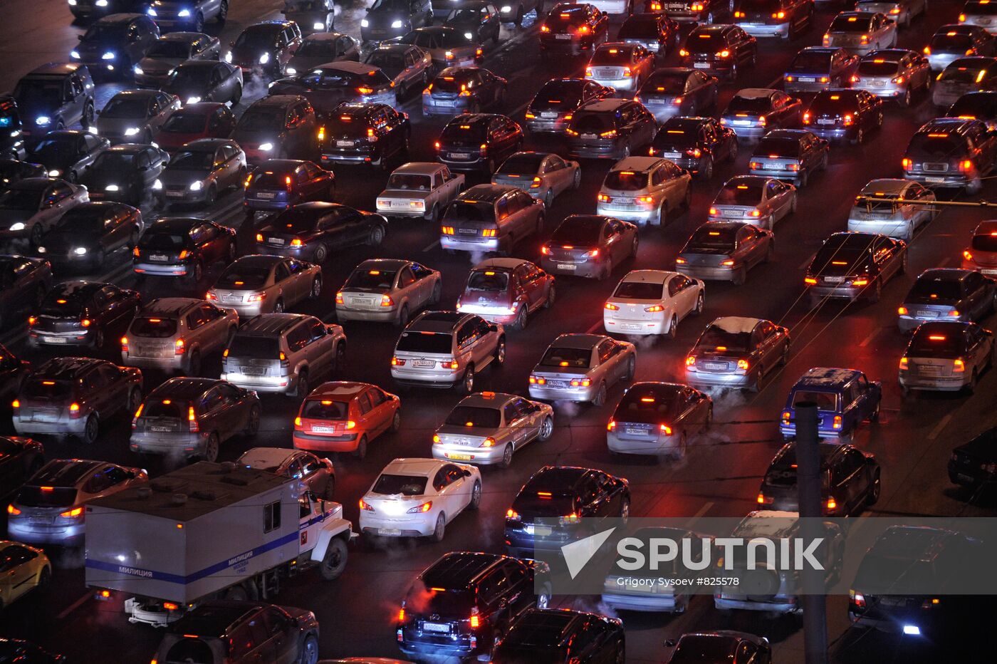 Gridlocked traffic in Moscow