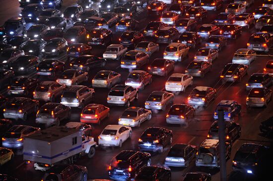 Gridlocked traffic in Moscow