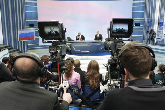 Televised live call-in show with Vladimir Putin