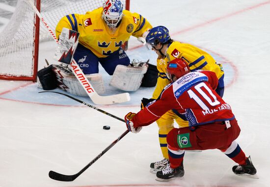 Ice hockey. Channel One Cup. Sweden vs. Russia
