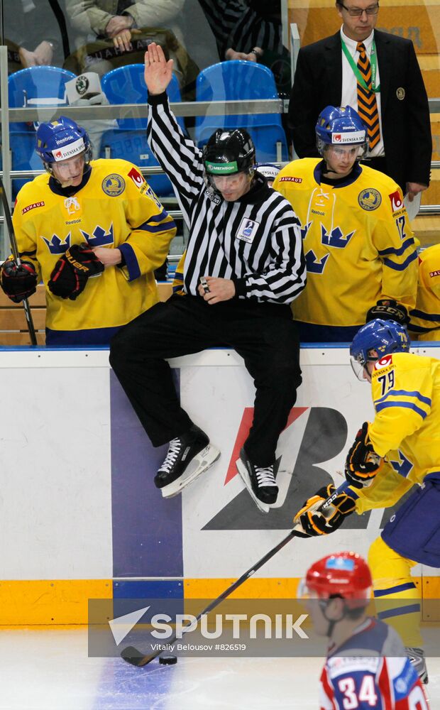 Ice hockey. Channel One Cup. Sweden vs. Russia
