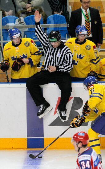 Ice hockey. Channel One Cup. Sweden vs. Russia