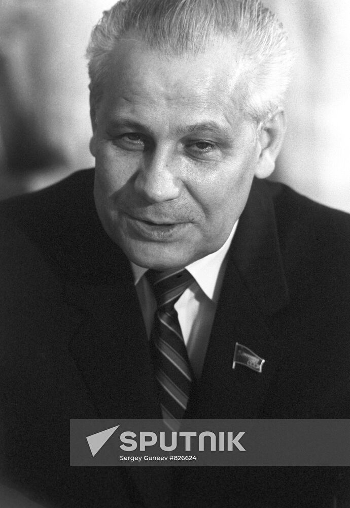 Anatoly Lukyanov