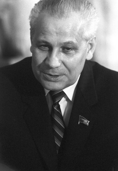 Anatoly Lukyanov