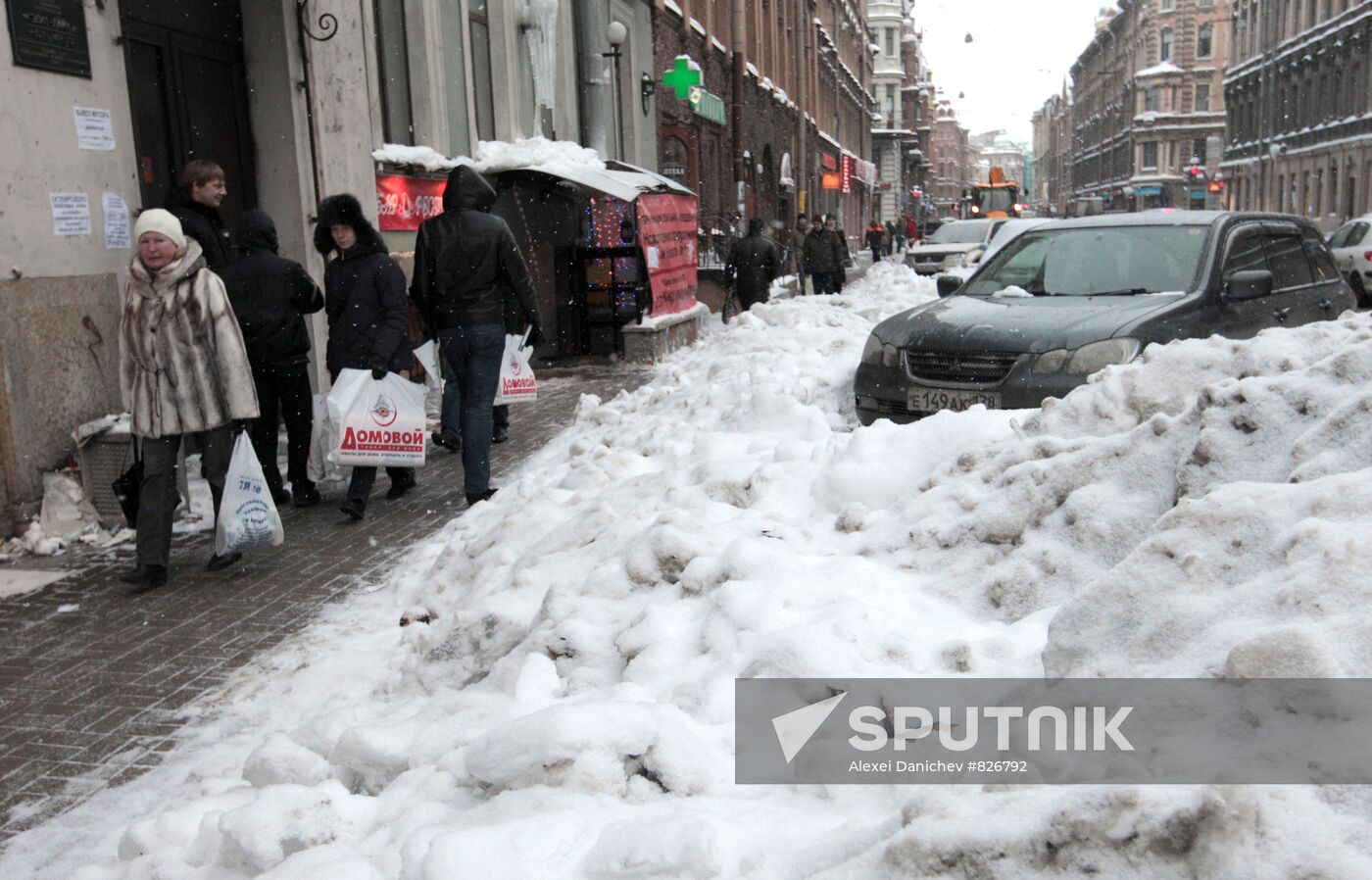 Snow removal, St. Petersburg