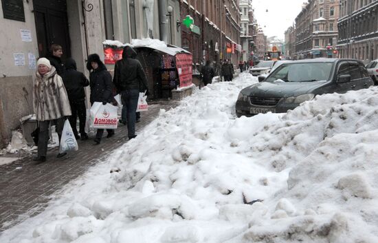 Snow removal, St. Petersburg