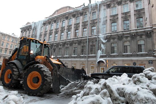 Snow removal, St. Petersburg
