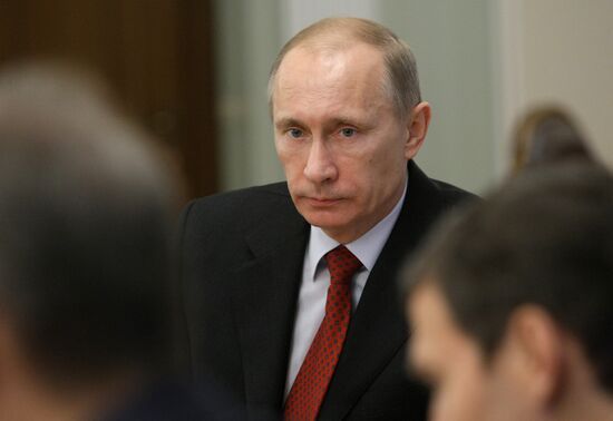 Meeting on measures to develop IzhAvto project