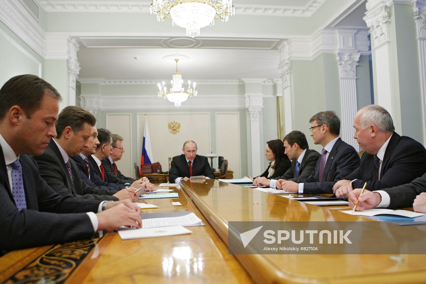 Meeting on measures to develop IzhAvto project