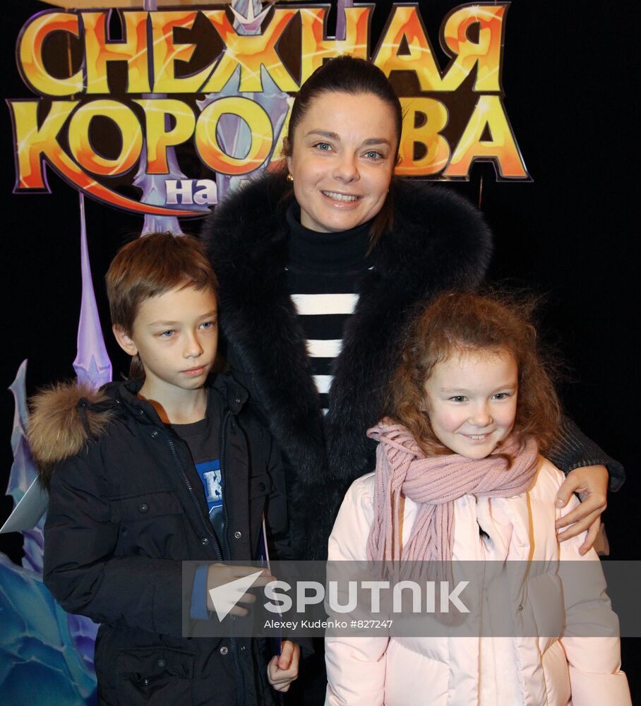 Natasha Korolyova with son Arkhip