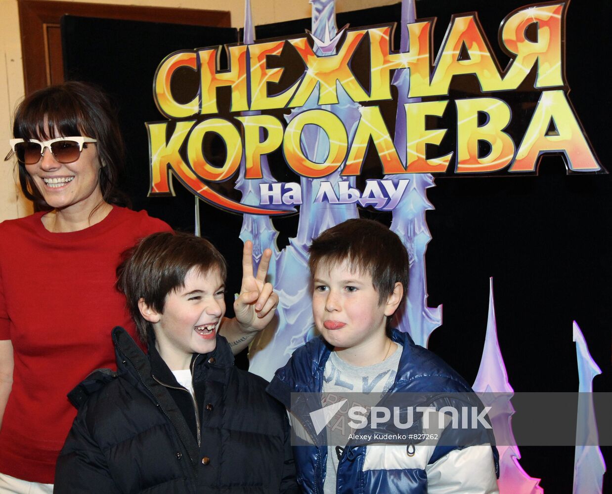 Oksana Robski with son Iosif