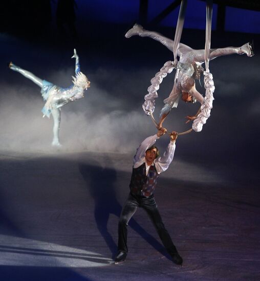 The Snow Queen ice show premiers in Moscow