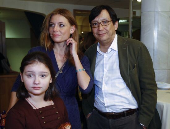 Yegor Konchalovsky with family