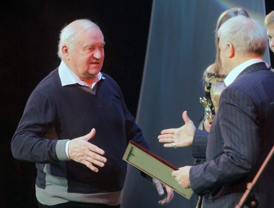 Vladimir Kesarev, Sergey Fursenko