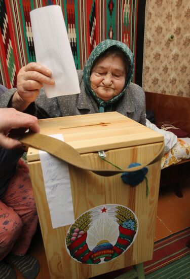 Belarus elects president