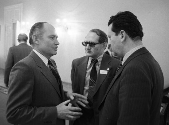 Yury Zurabov and D. McKinnon