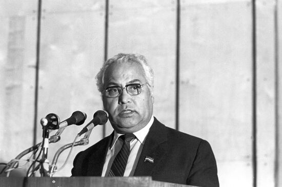 Tajikistan Minister of Education Rauf Dadobayev