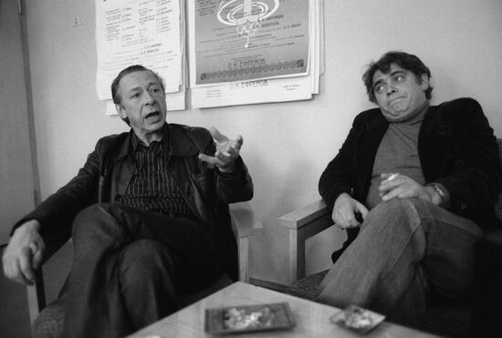 Oleg Yefremov and Alexander (Shunya) Gelman