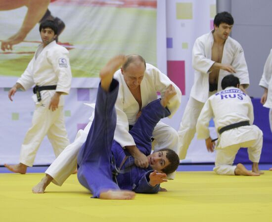 Vladimir Putin attends judo training session