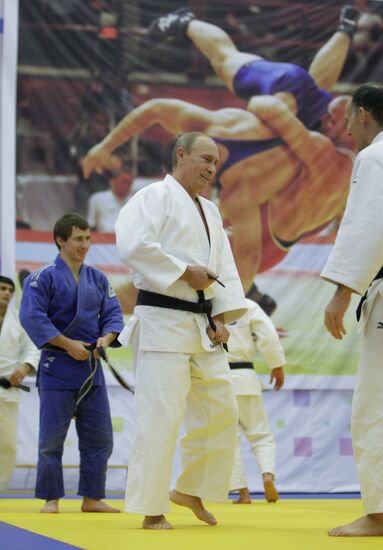 Vladimir Putin attends judo training session