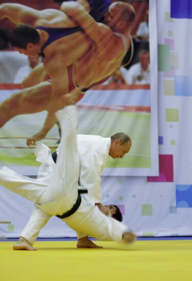 Vladimir Putin attends judo training session