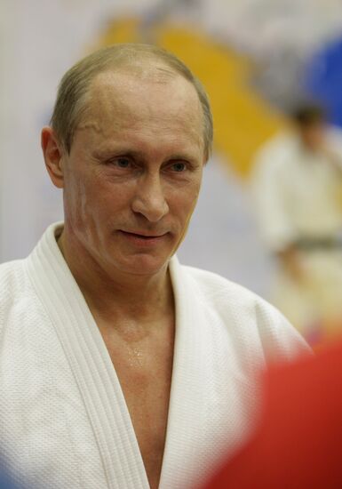 Vladimir Putin attends judo training session