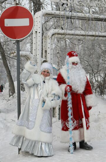 Dramatized New Year procession in Novosibirsk