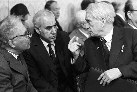 Academicians Ambartsumyan, Asimov, Piotrovsky