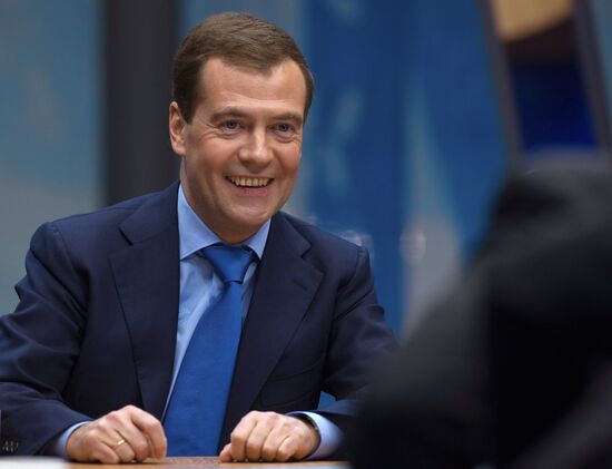 Dmitry Medvedev gives year-end live interview to top channels