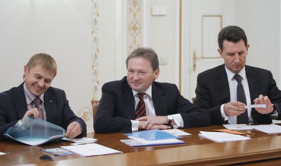 Alexander Kalinin, Boris Titov and Yevgeniy Kuznetsov