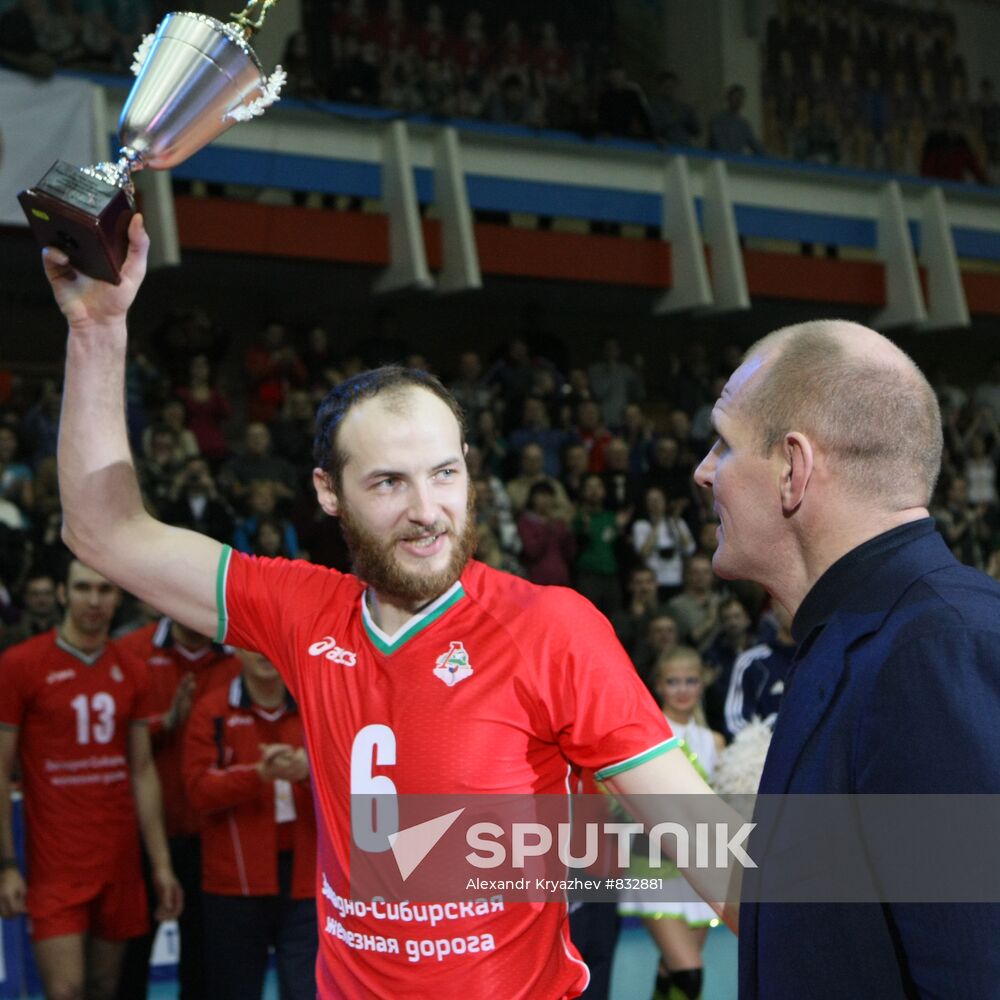 Alexander Karelin and Nikolai Pavlov