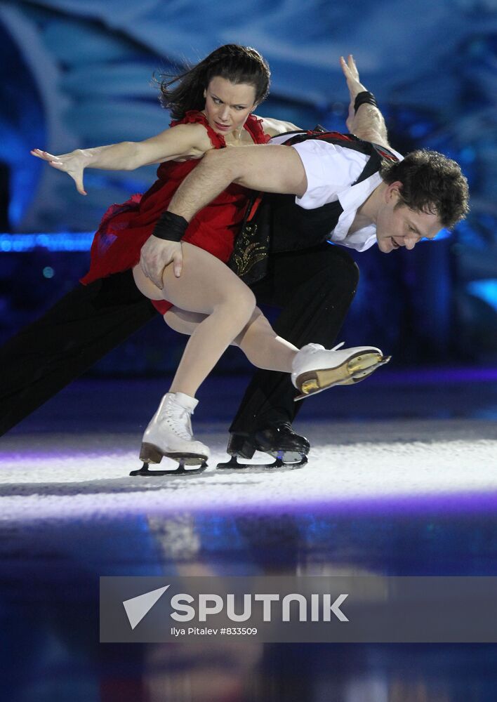 Mariya Petrova and Alexei Tikhonov