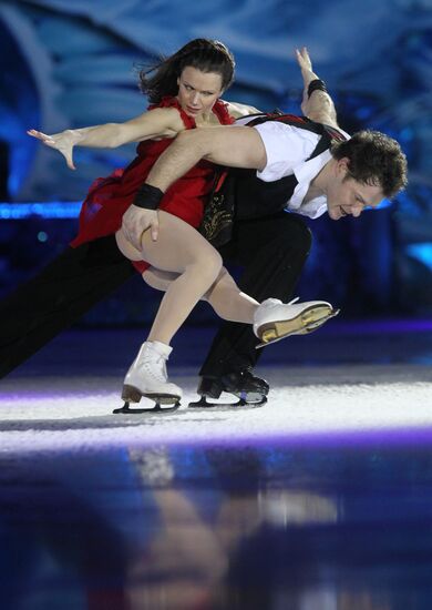 Mariya Petrova and Alexei Tikhonov