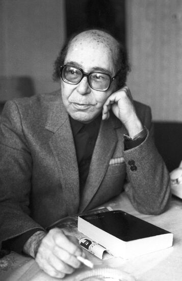 Wriiter Abd-al-Rakhman Khkamissi