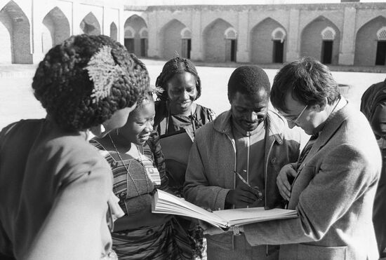 Union of Congolese youth visits Tadjikistan