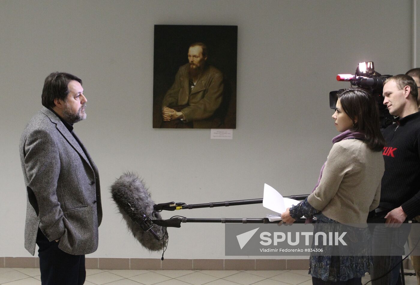 Cinema Union first members receive membership cards