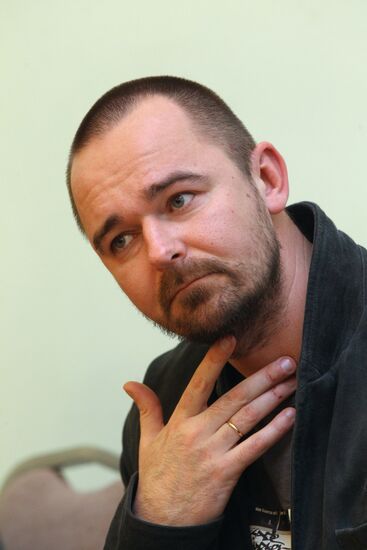 Cinema Union first members receive membership cards