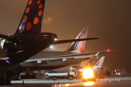 Flights delayed at Moscow airports