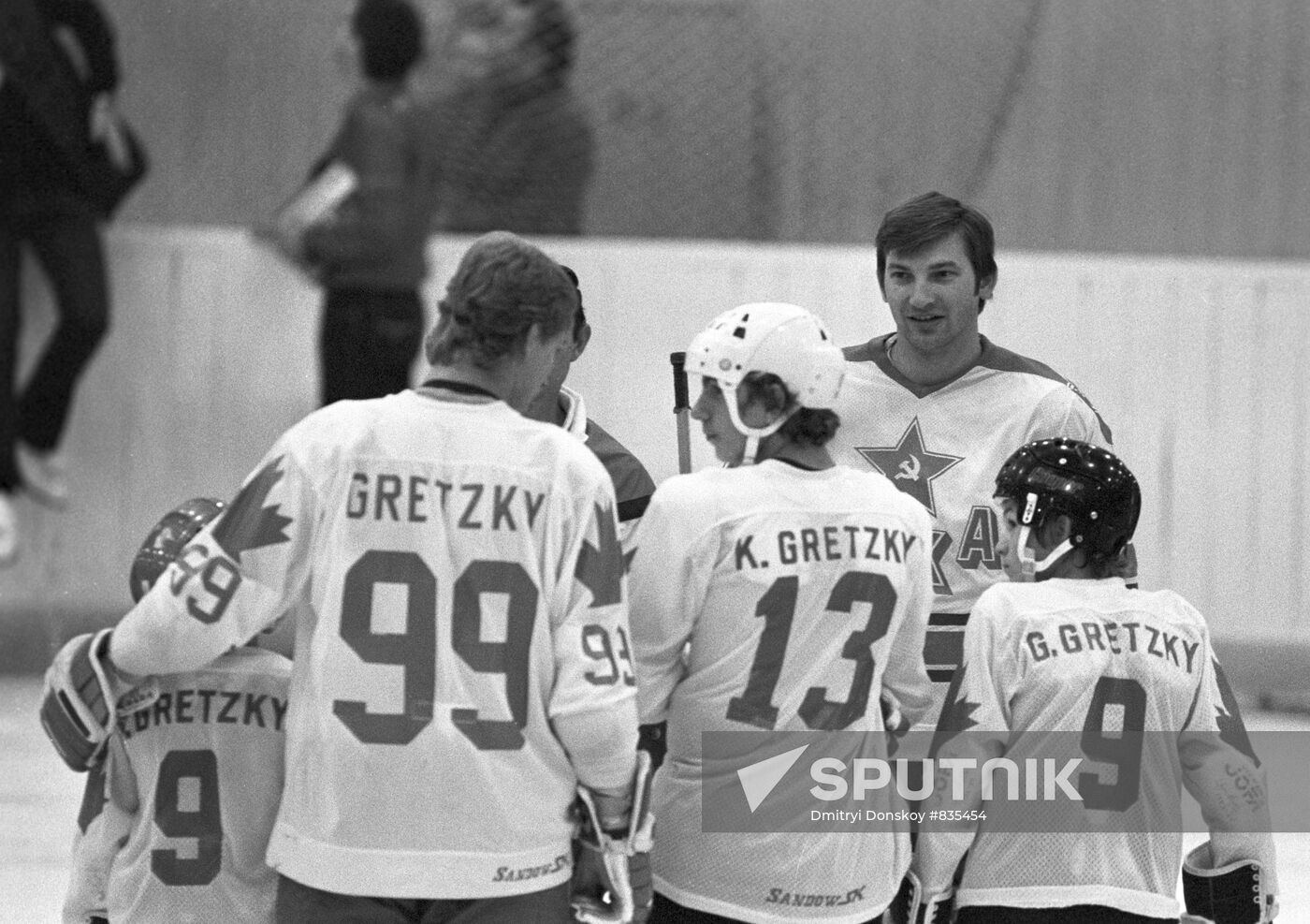 Gretzky brothers and Soviet goaltender Vladimir Tretyak
