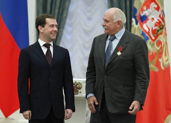 Dmitry Medvedev presents state awards in the Kremlin