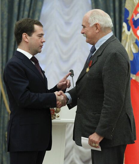 Dmitry Medvedev presents state awards in the Kremlin