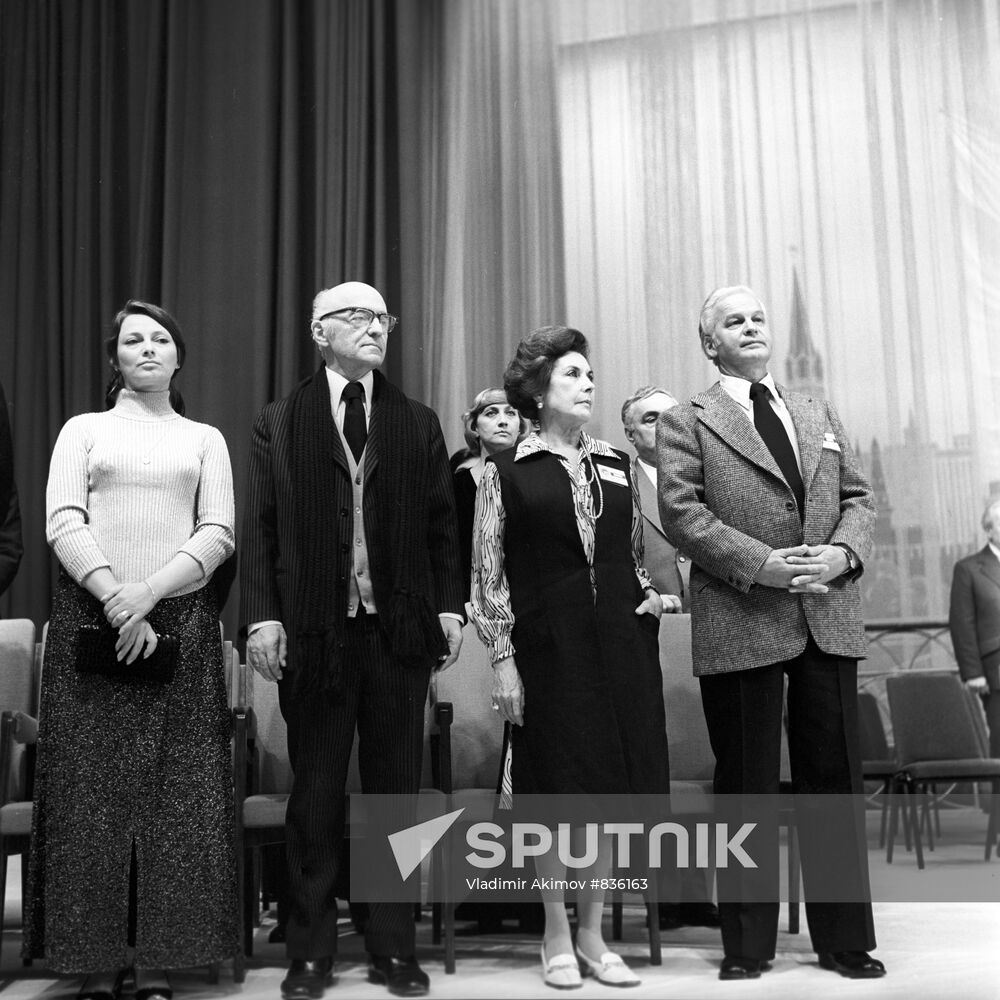 International jury of feature film contest
