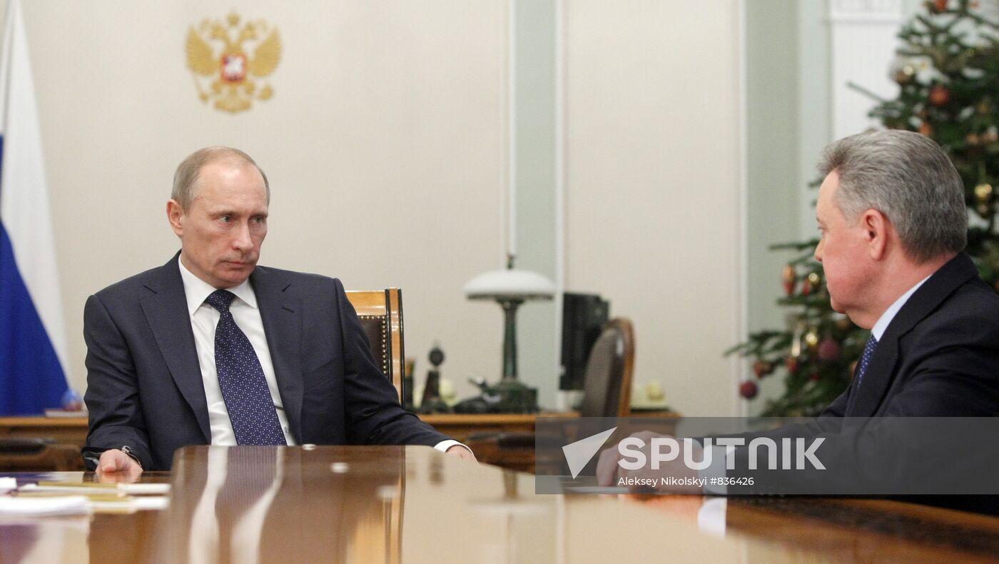 Vladimir Putin holds meeting in Novo-Ogarevo