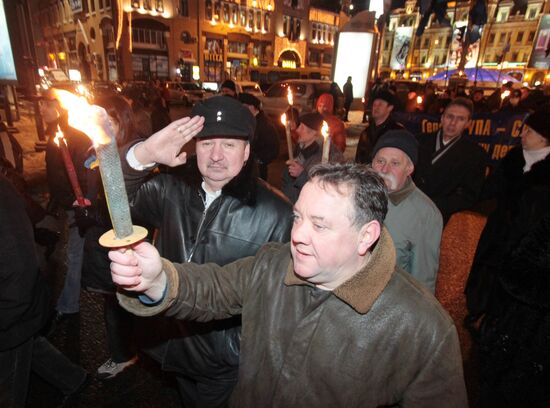 Torchlight procession to commemorate birth of Stepan Bandera