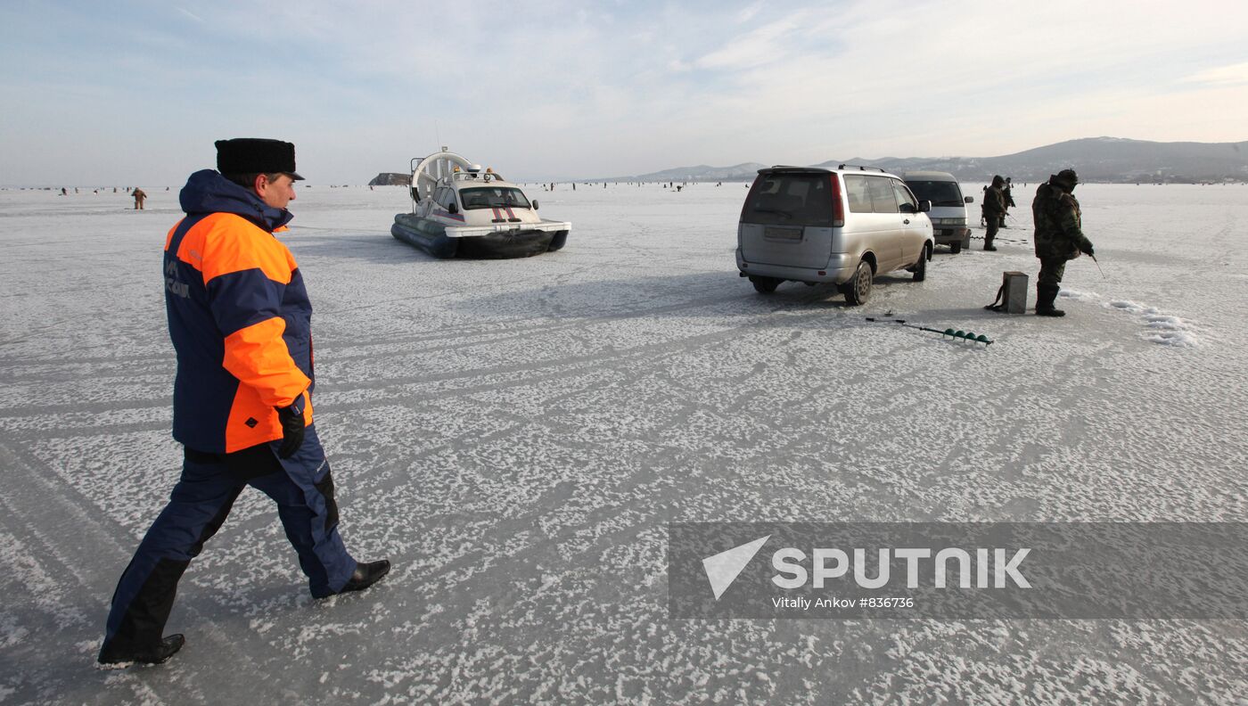 State inspection of Amur Bay during ice fishing season